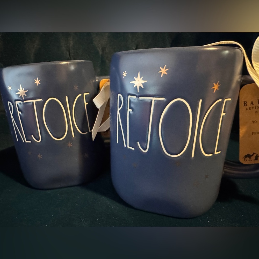 ⭐️ Rae Dunn pair of 2 'Rejoice' Mugs with Star Accents Beautiful dark navy blue